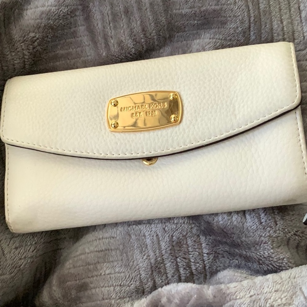 MK wallet